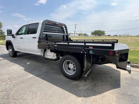 New 2025 GMC Sierra 3500 Pro w/ Convenience Package image 4