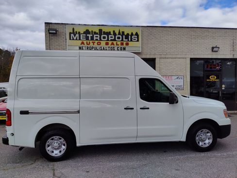 Used 2020 Nissan NV 2500 SV w/ Navigation Package image 1