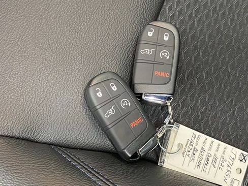 New 2026 Jeep Compass Latitude image 29