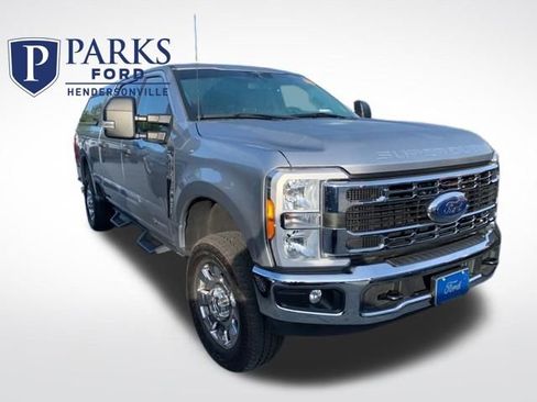 Used 2023 Ford F250 XLT AWD/4WD image 1