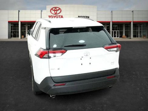 New 2025 Toyota RAV4 XLE image 16