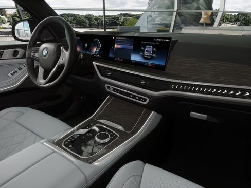 Used 2026 BMW X5 xDrive40i w/ Premium Package image 39