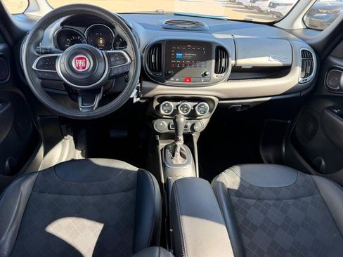 Used 2018 FIAT 500L Pop w/ Popular Equipment Group FWD image 9