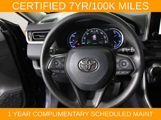 Used 2025 Toyota RAV4 XLE AWD/4WD image 20