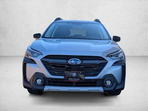 Used 2024 Subaru Outback Limited AWD/4WD image 2