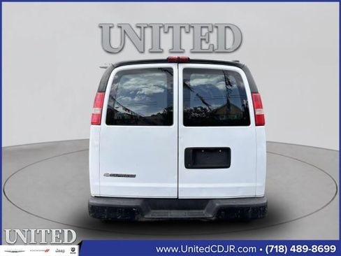 Used 2013 Chevrolet Express 1500 image 4