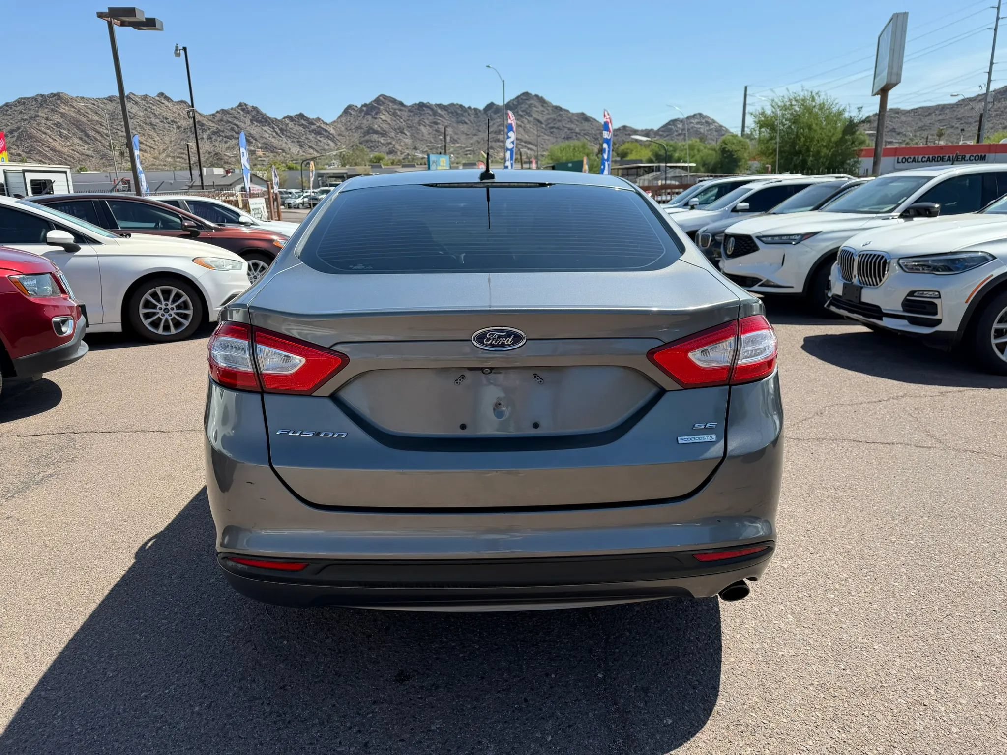 Used 2014 Ford Fusion SE FWD image 6