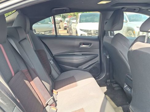 Used 2024 Toyota Corolla SE w/ SE Premium Package FWD image 31