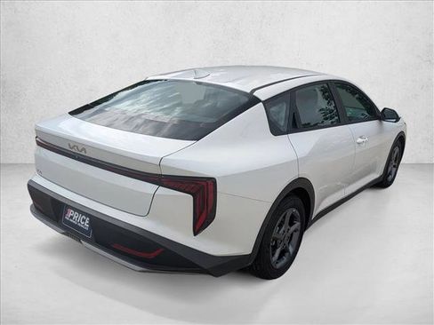 Used 2025 Kia K4 FWD image 5