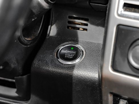 Used 2017 Ford F250 Platinum w/ Platinum Ultimate Package image 17