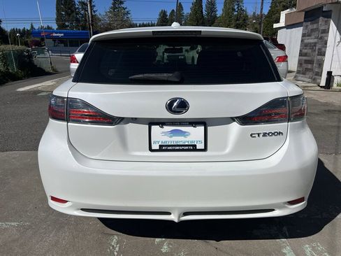 Used 2012 Lexus CT 200h Premium w/ Premium Audio Pkg image 4