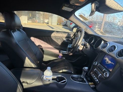 Used 2022 Ford Mustang GT Premium w/ Black Accent Package image 10