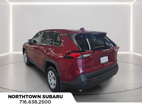 Used 2024 Toyota RAV4 LE AWD/4WD image 10