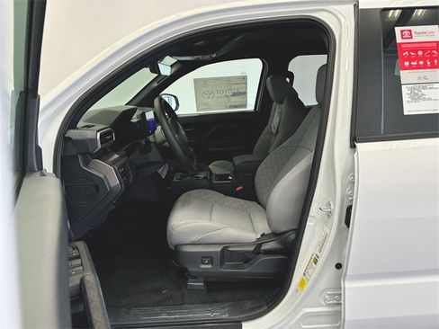 Used 2024 Toyota Tacoma SR5 image 12