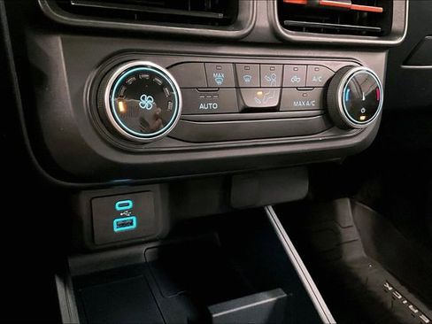 Used 2024 Ford Maverick XLT image 31