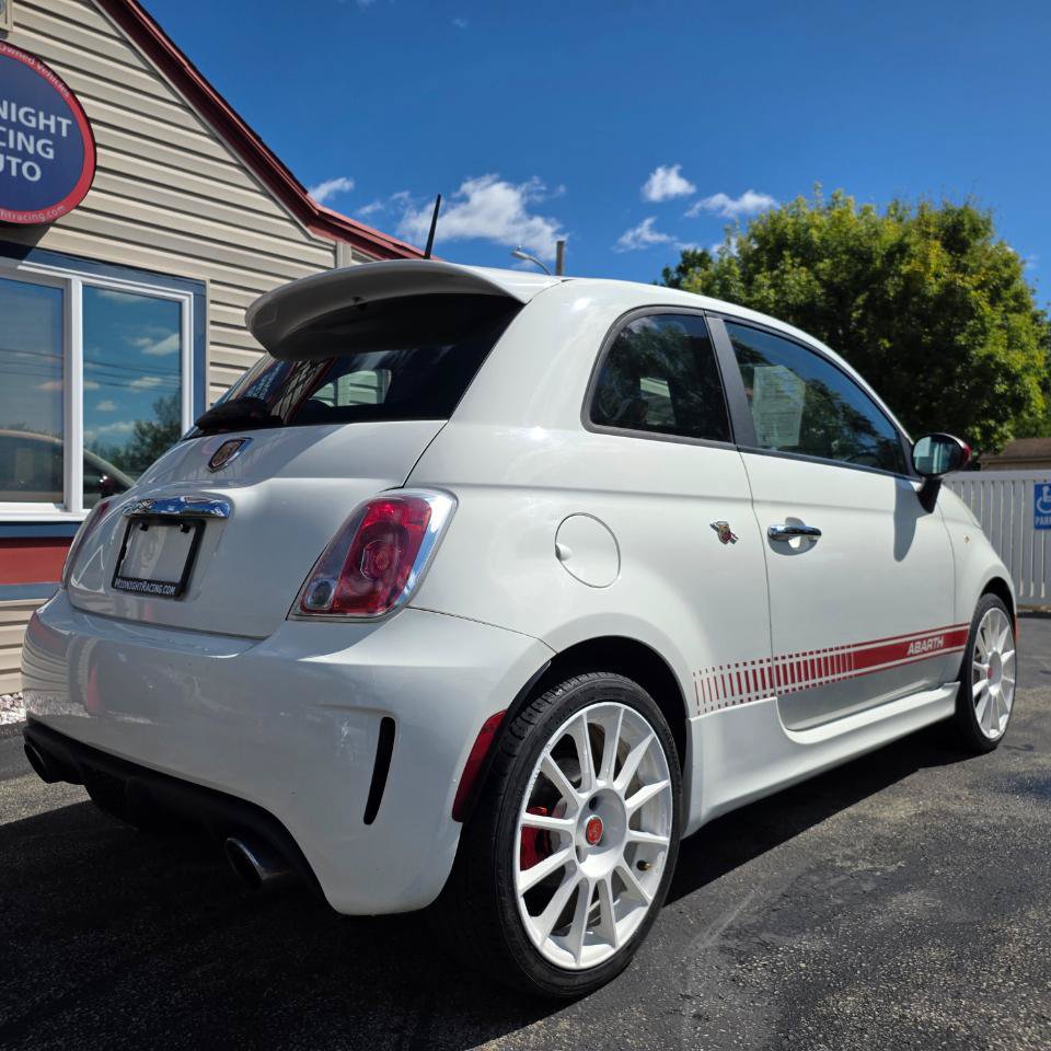 Used 2013 FIAT 500 Abarth w/ Comfort/Convenience Group FWD image 9