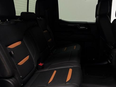 Used 2023 GMC Sierra 1500 AT4 w/ Technology Package image 49