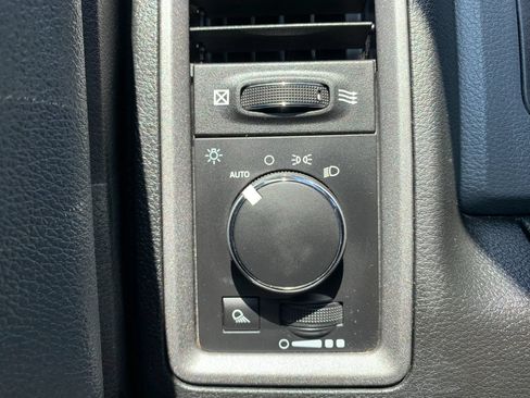 Used 2017 RAM 1500 Tradesman w/ Power & Remote Entry Group RWD image 17