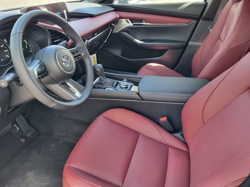 New 2026 MAZDA MAZDA3 Hatchback w/ Appearance Package AWD/4WD image 7