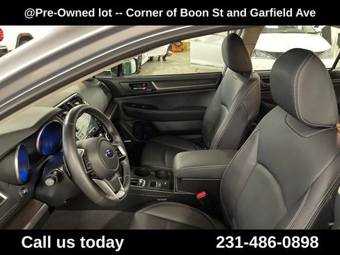 Used 2018 Subaru Legacy 3.6R Limited AWD/4WD image 14