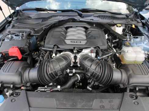 Used 2026 Ford Mustang GT Premium RWD image 30
