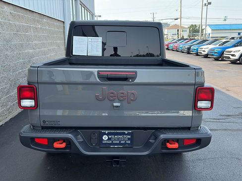 Used 2023 Jeep Gladiator Mojave w/ Cold Weather Group AWD/4WD image 40