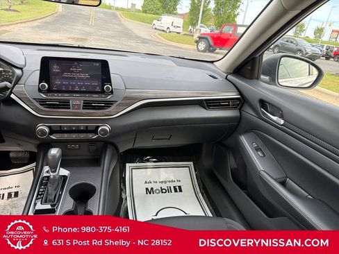 Certified 2025 Nissan Altima 2.5 SV AWD/4WD image 32