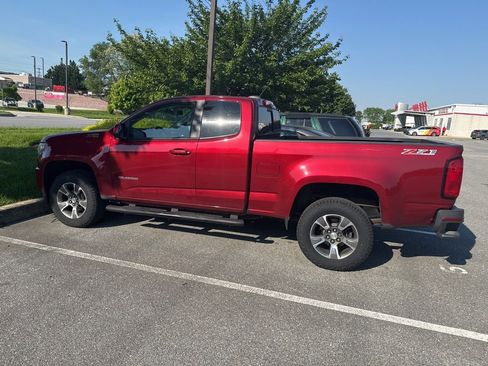 Used 2018 Chevrolet Colorado Z71 AWD/4WD image 4