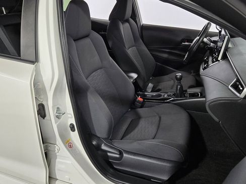 Used 2019 Toyota Corolla SE image 32