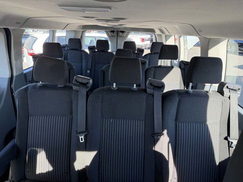 Used 2018 Ford Transit 350 XLT RWD image 11