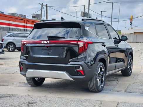 New 2026 Kia Seltos EX image 4