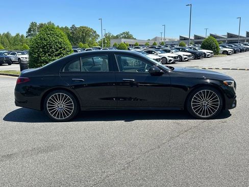 New 2026 Mercedes-Benz E 350 4MATIC Sedan image 8