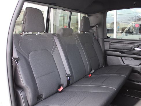 New 2026 RAM 1500 Express image 27