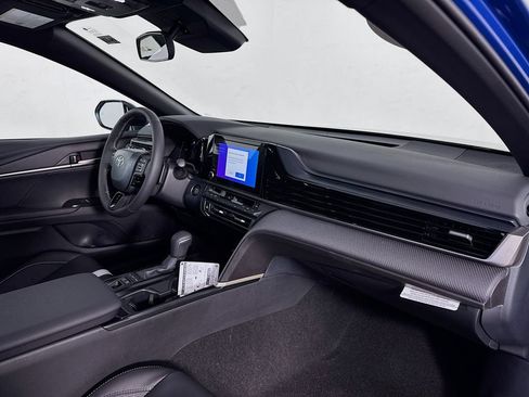 New 2026 Toyota Camry SE FWD image 29