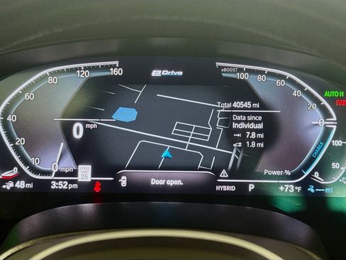 Used 2023 BMW 530e w/ M Sport Package RWD image 16