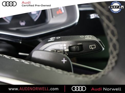 Certified 2021 Audi Q8 Prestige w/ Prestige Package image 31