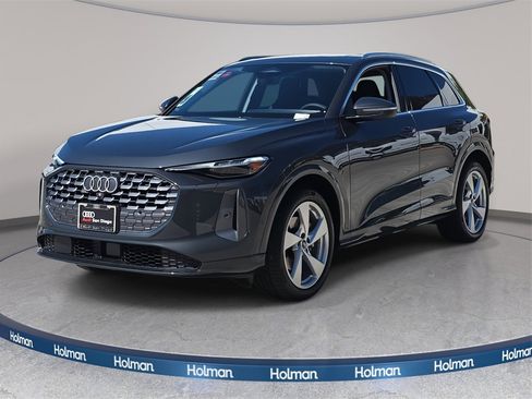 New 2025 Audi Q5 Prestige image 7