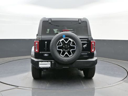 New 2026 Ford Bronco Outer Banks AWD/4WD image 8
