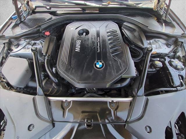 Used 2017 BMW 540i RWD image 18