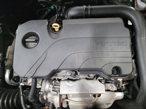 Used 2020 Chevrolet Malibu RS image 30