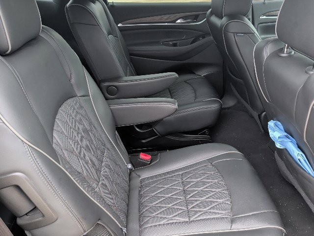 Used 2024 Buick Enclave Avenir w/ Avenir Technology Package AWD/4WD image 12