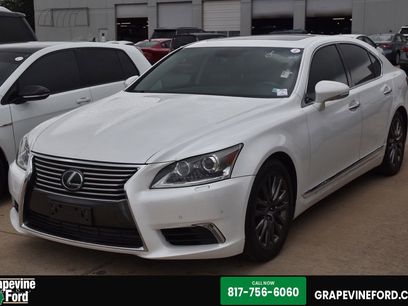 Used 2017 Lexus LS 460 w/ Comfort Package