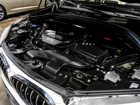 Used 2019 BMW X1 sDrive28i w/ Convenience Package FWD image 43