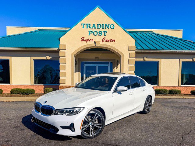 Used 2021 BMW 330i Sedan w/ Premium Package RWD image 2