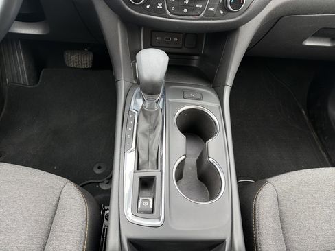 Used 2024 Chevrolet Equinox LT AWD/4WD image 18