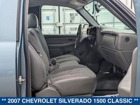 Used 2007 Chevrolet Silverado 1500 W/T RWD image 15