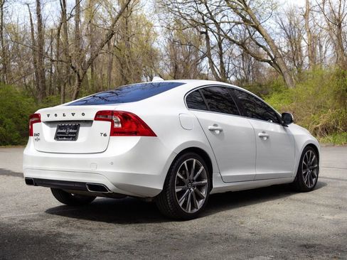 Used 2015 Volvo S60 T6 Platinum image 5