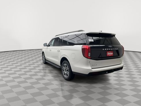 New 2026 Ford Expedition Max Active image 2