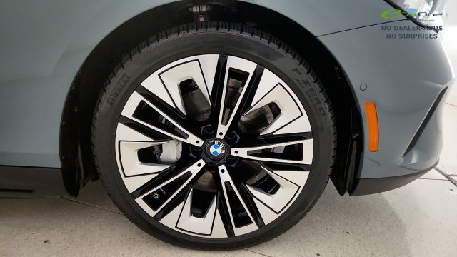 Used 2026 BMW i5 eDrive40 AWD/4WD image 77