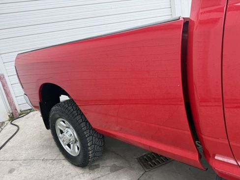 Used 2018 RAM 2500 SLT w/ Snow Chief Group AWD/4WD image 14
